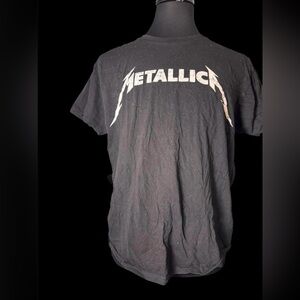 Metallica Brand Graphic Tee “METALLICA” - Authentic - Size XL ❤️‍🔥